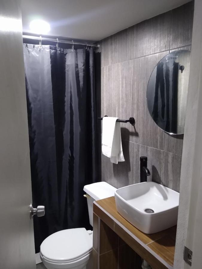 טיחואנה Apartamentos Ambassador מראה חיצוני תמונה